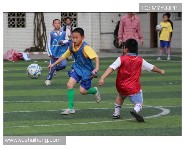 梭客足球的崛起与发展探讨及其对青少年足球的影响分析